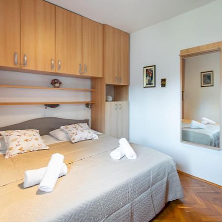 Holiday Home Nevera Makarska Exterior foto