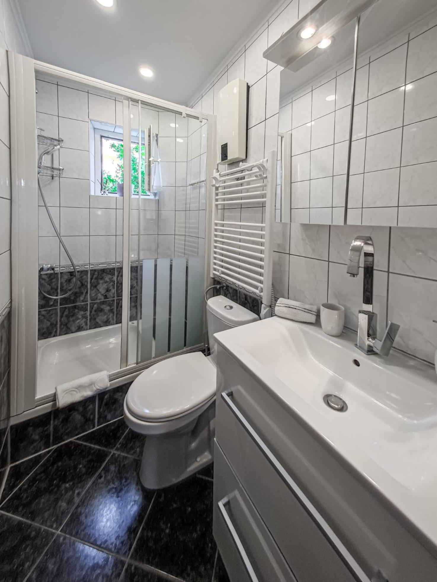 Holiday Home Nevera Makarska Exterior foto